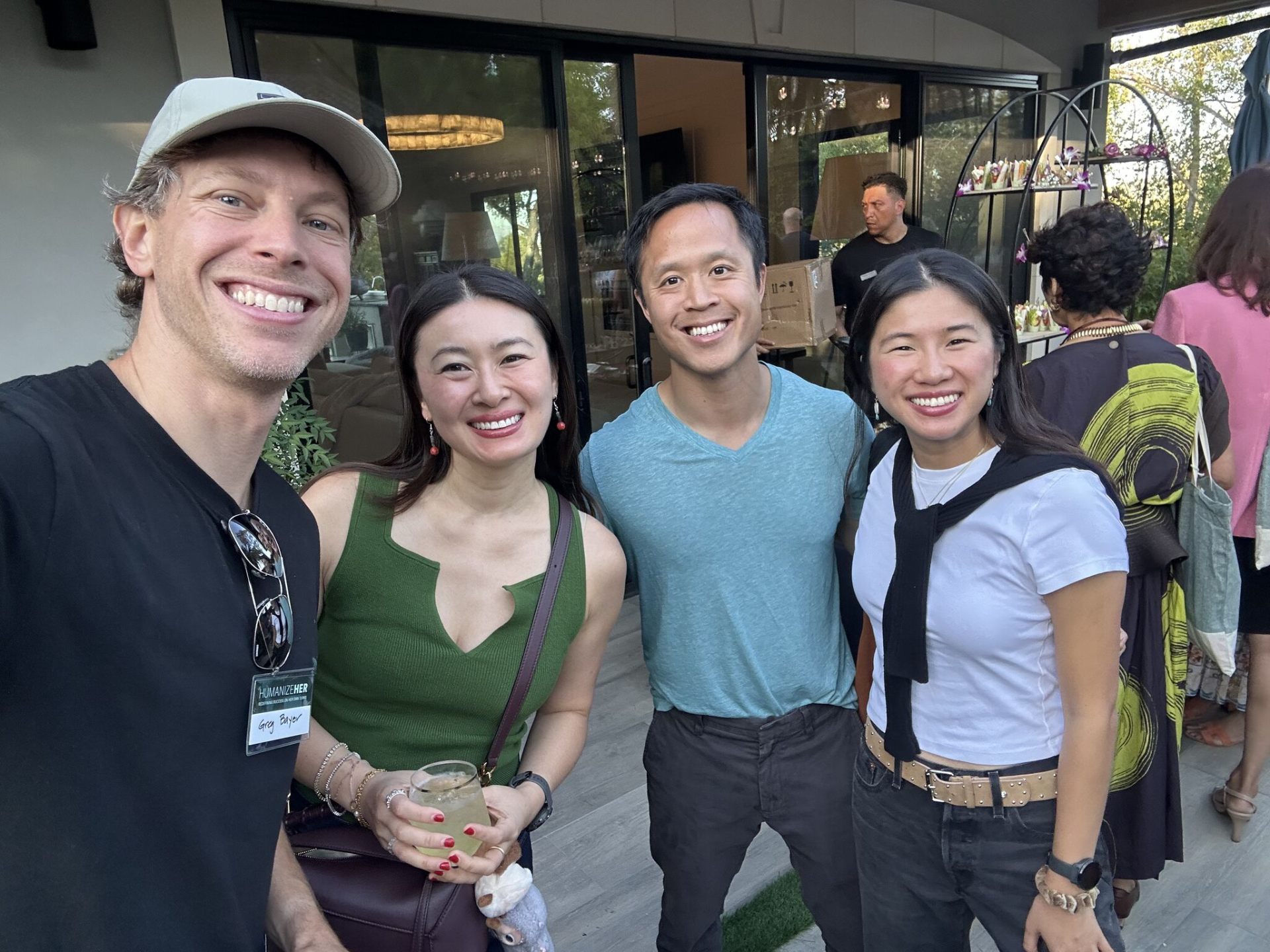 The Power of Community: Reconnecting at HumanizeHer